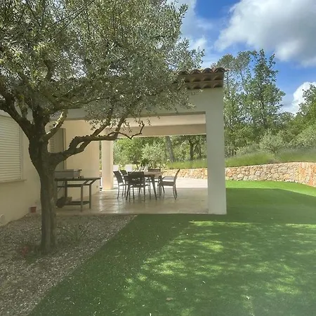 Superbe La Grande Bastide Avec Piscine, Jardin, Climatisation Et Salle De Sport Seillans